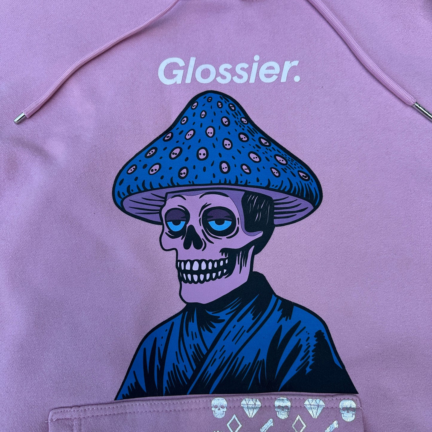 GLOWS! Mush Skull Glacier Size Medium Pullover Hoodie